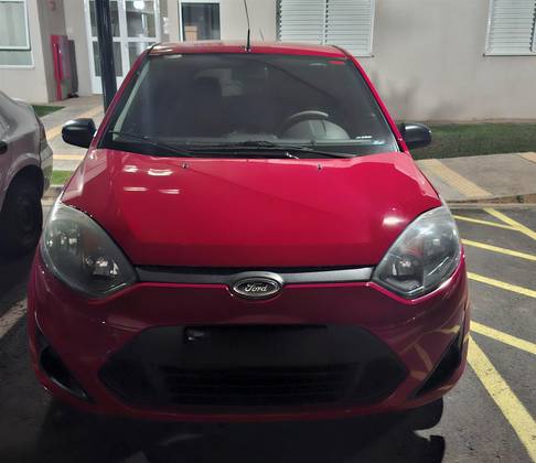 FORD FIESTA 1.6 MPI HATCH 8V FLEX 4P MANUAL FORD FIESTA 1.6 MPI HATCH 8V FLEX 4P MANUAL
